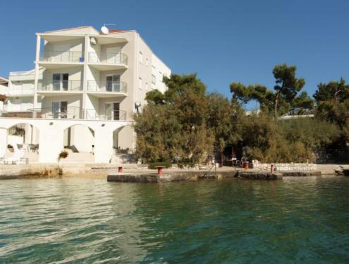 Apartments Tamaris Hotel Klek Croatia