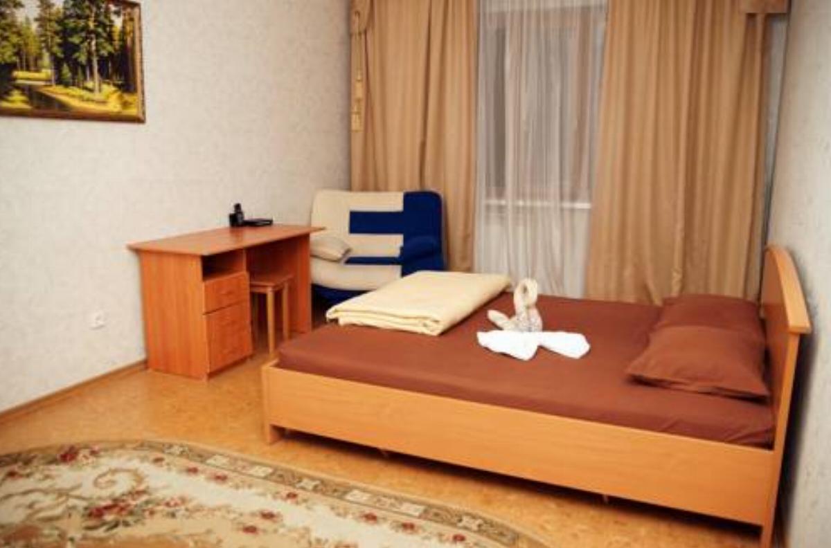 Apartmenty Komsomolskoi Hotel Usinsk Russia