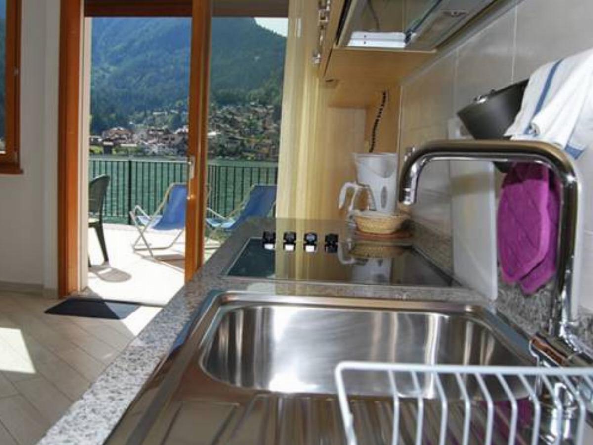 Appartamenti Chalet al Lago Hotel Alleghe Italy