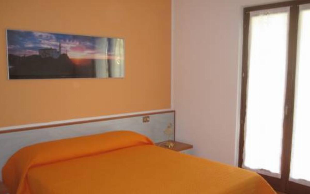Appartamenti Chemasi Hotel Brenzone sul Garda Italy
