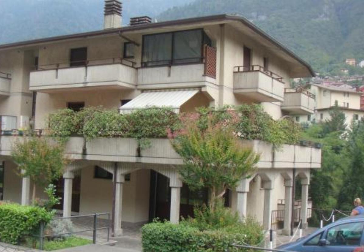 Appartamento Condominio Ponte Hotel Boario Terme Italy