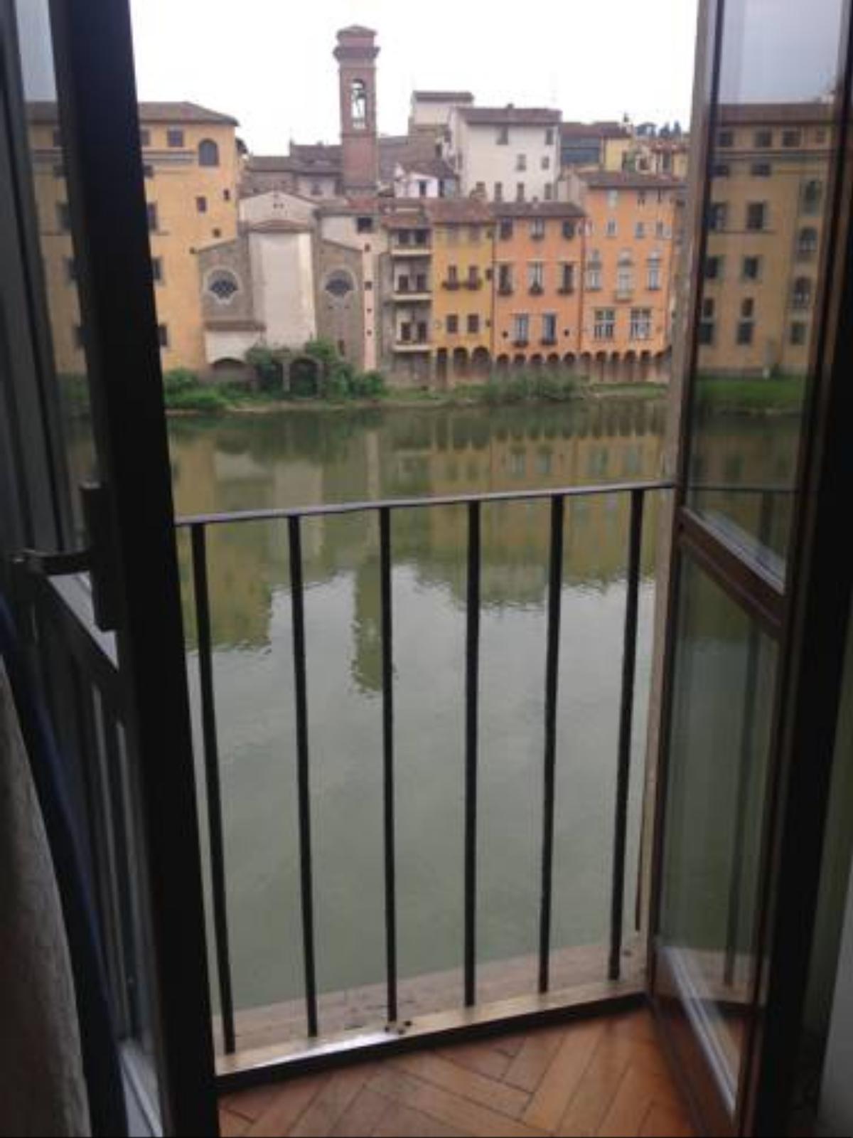 Appartamento Lungarno Acciaiuoli Hotel Florence Italy