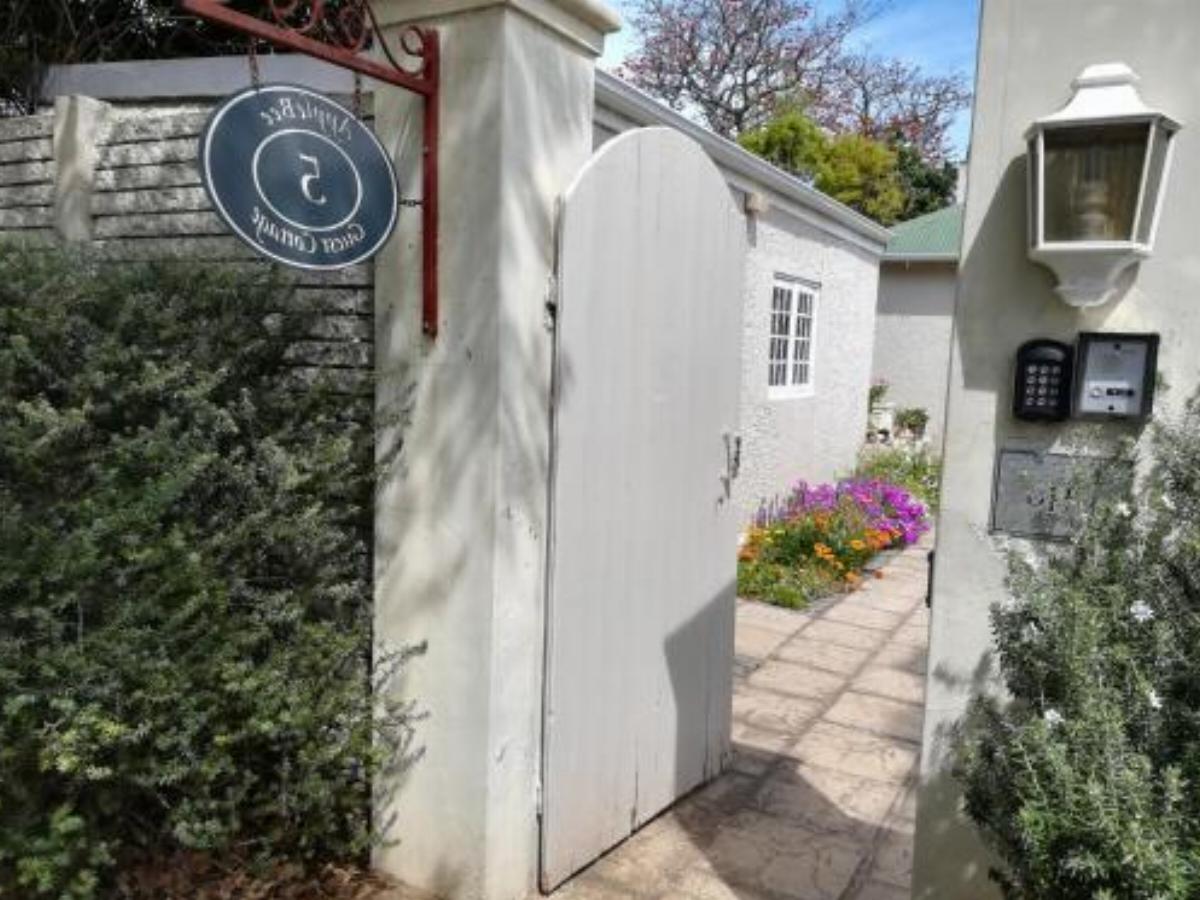 AppleBee Guest Cottage Hotel Grahamstown South Africa