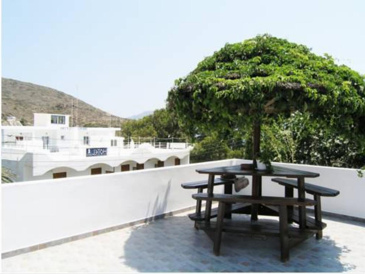 Areti's Milos Rooms Hotel Adamas Greece