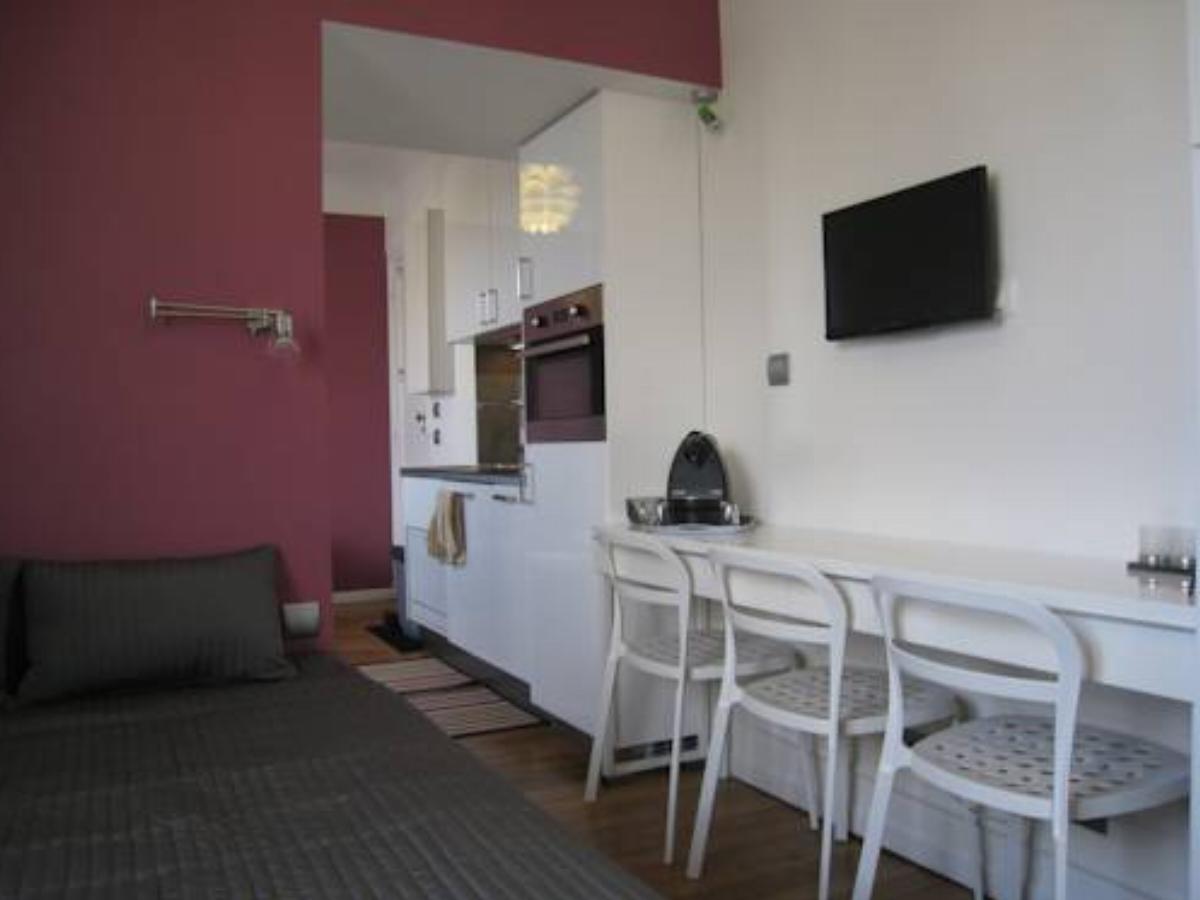 At Home in Paris Hotel Boulogne-Billancourt France