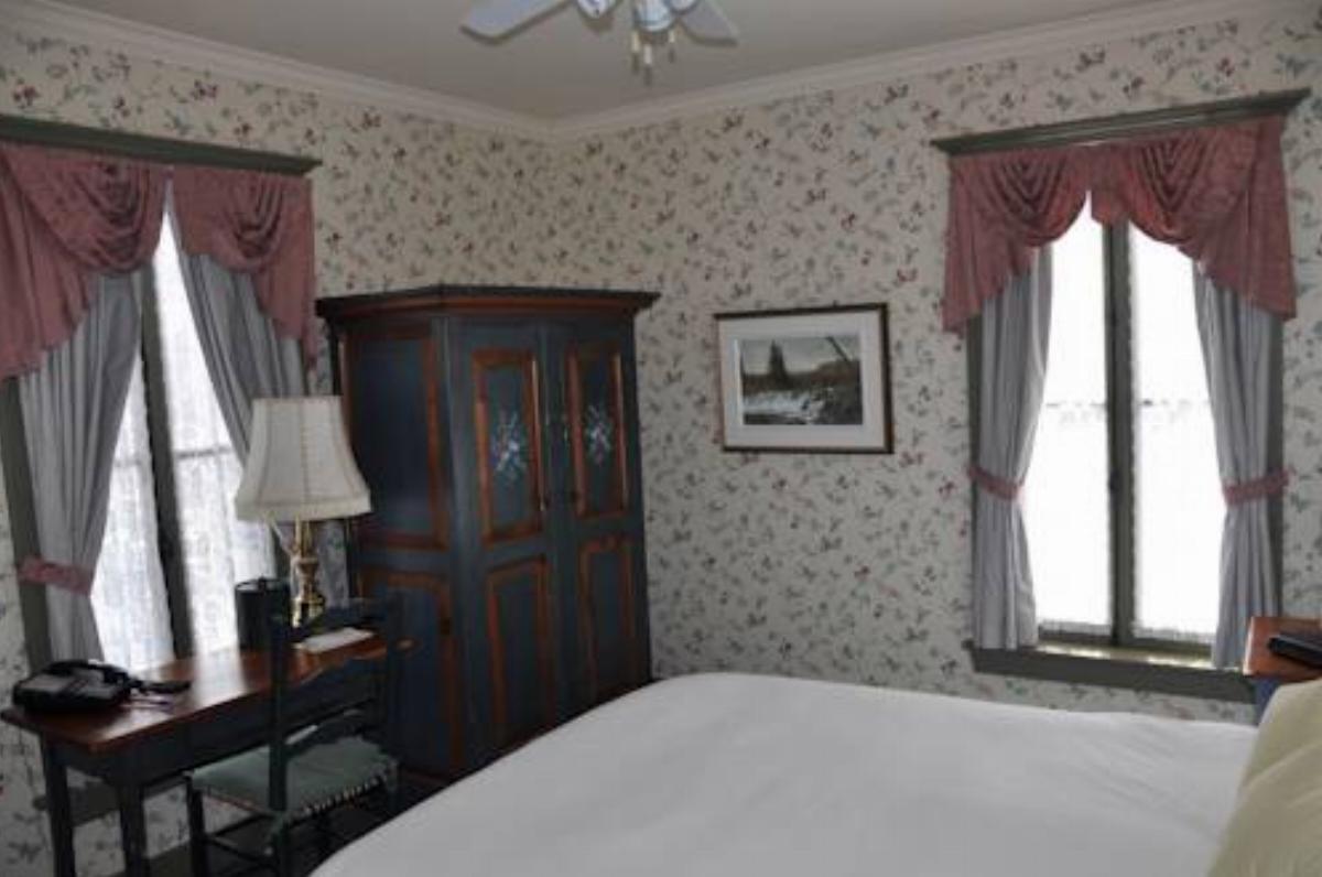 Auberge Lakeview Inn Hotel Lac-Brome Canada