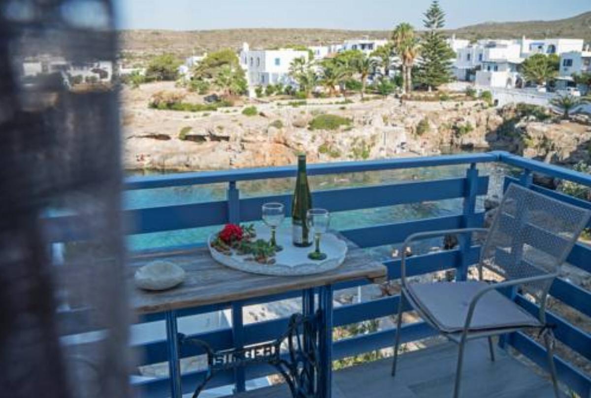 Avlemonas Bay Sea Houses. Hotel Avlemonas Greece