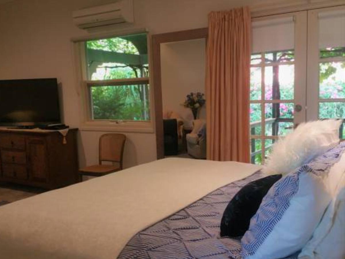 Away to Relax Massage Getaways at Welcome Springs B&B Retreat Hotel Hindmarsh Valley Australia