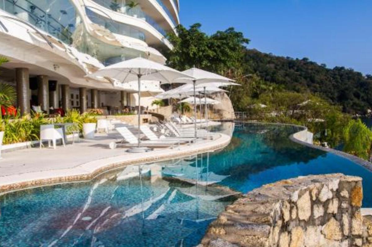 B Pichilingue Priviledge Apt & Beach club Hotel Acapulco Mexico