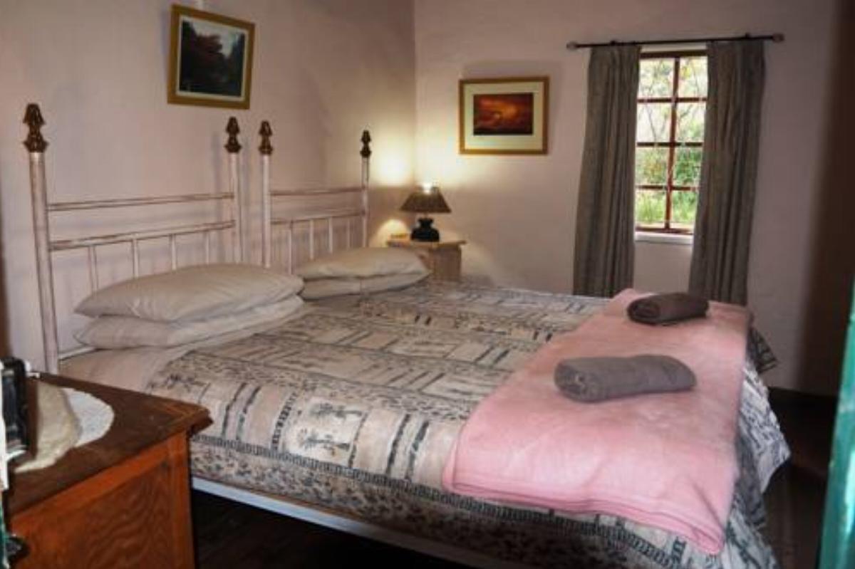 Back o' the Moon Holiday cottage Hotel Hogsback South Africa