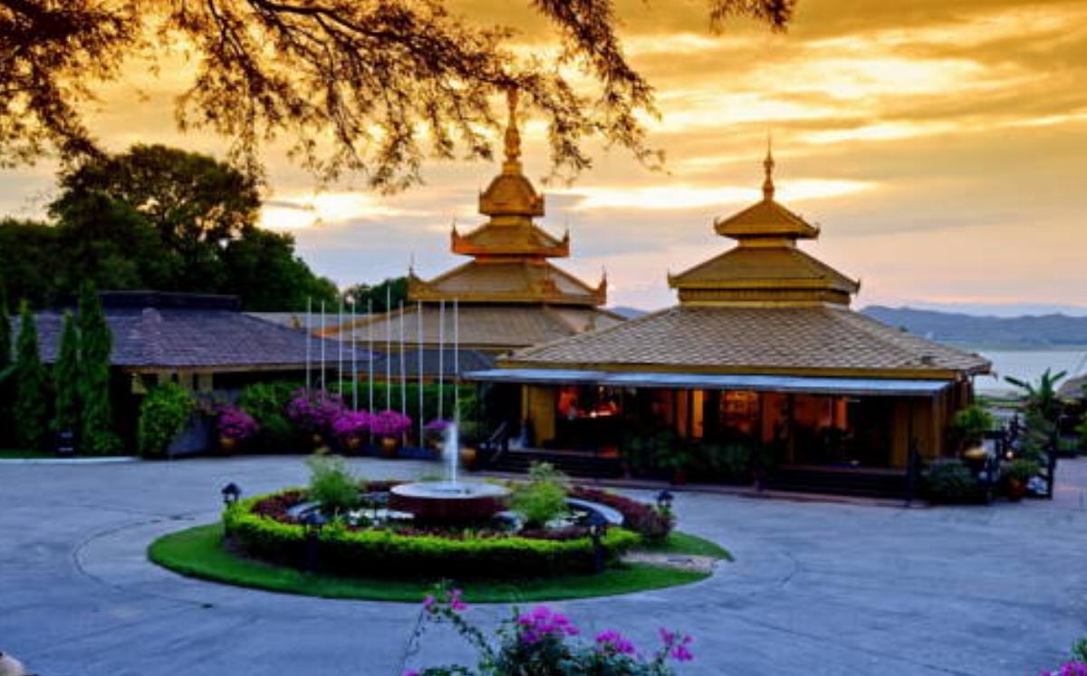 Bagan Thiripyitsaya Sanctuary Resort Hotel Bagan Myanmar