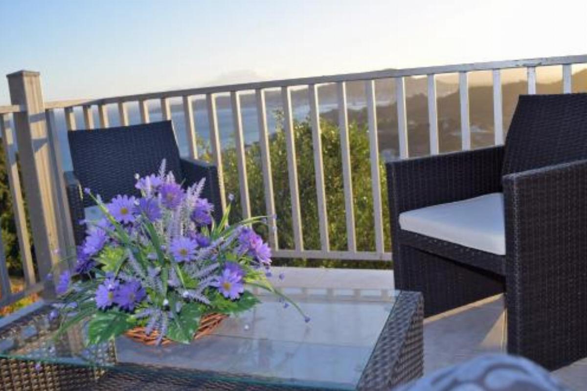 Baso Hilltop Apartments Hotel Argasi Greece