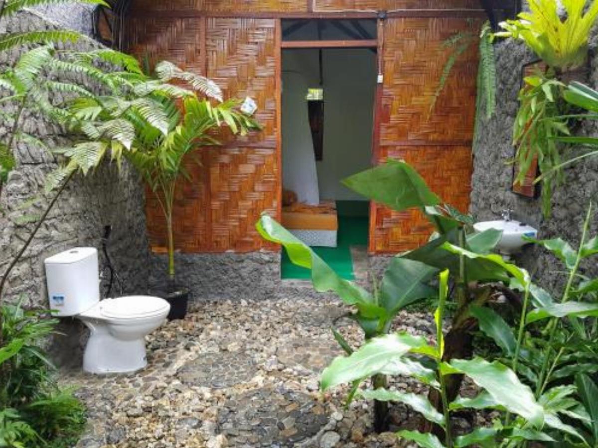Batu Kapal Guest House Hotel Bukit Lawang Indonesia