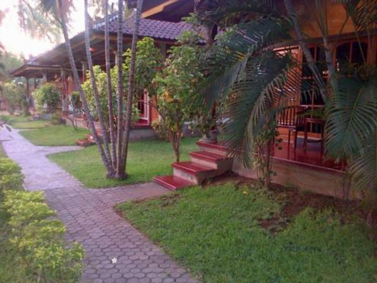 Bayu Mantra Bungalows Hotel Lovina Indonesia