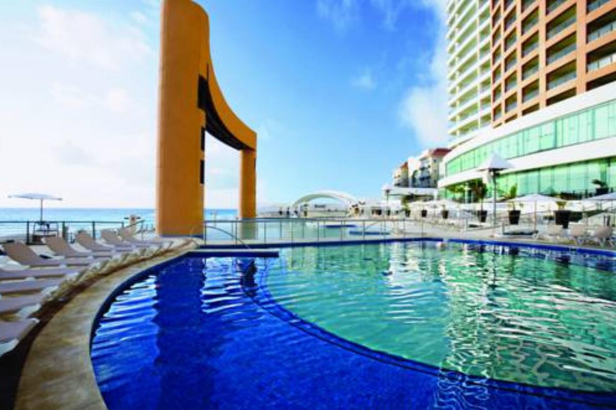 Beach Palace-All Inclusive Hotel Cancún Mexico