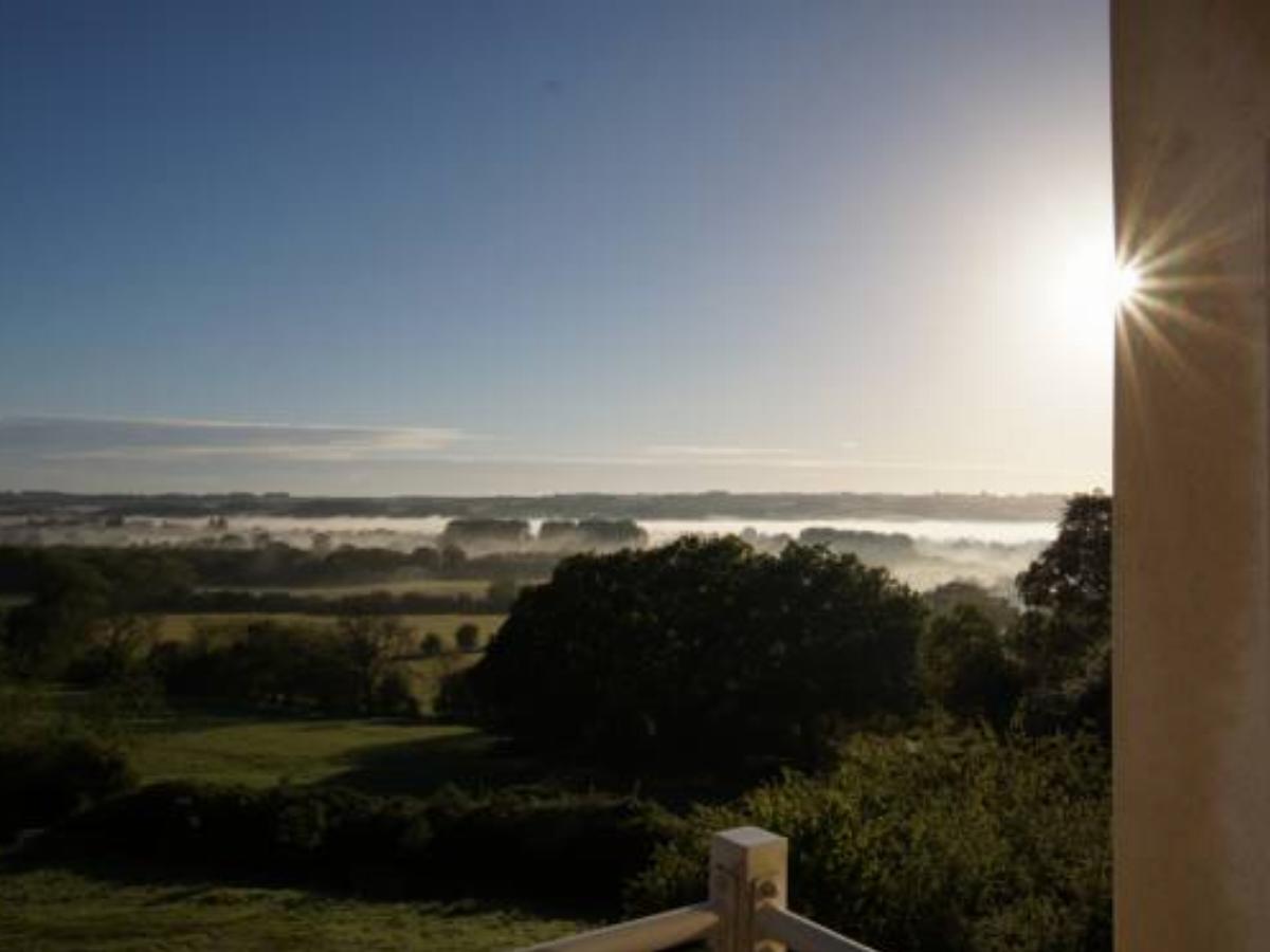 Beautiful Cotswold View (Formally Higher Cotswold View - Fluffs Farm) Hotel Bourton on the Water United Kingdom