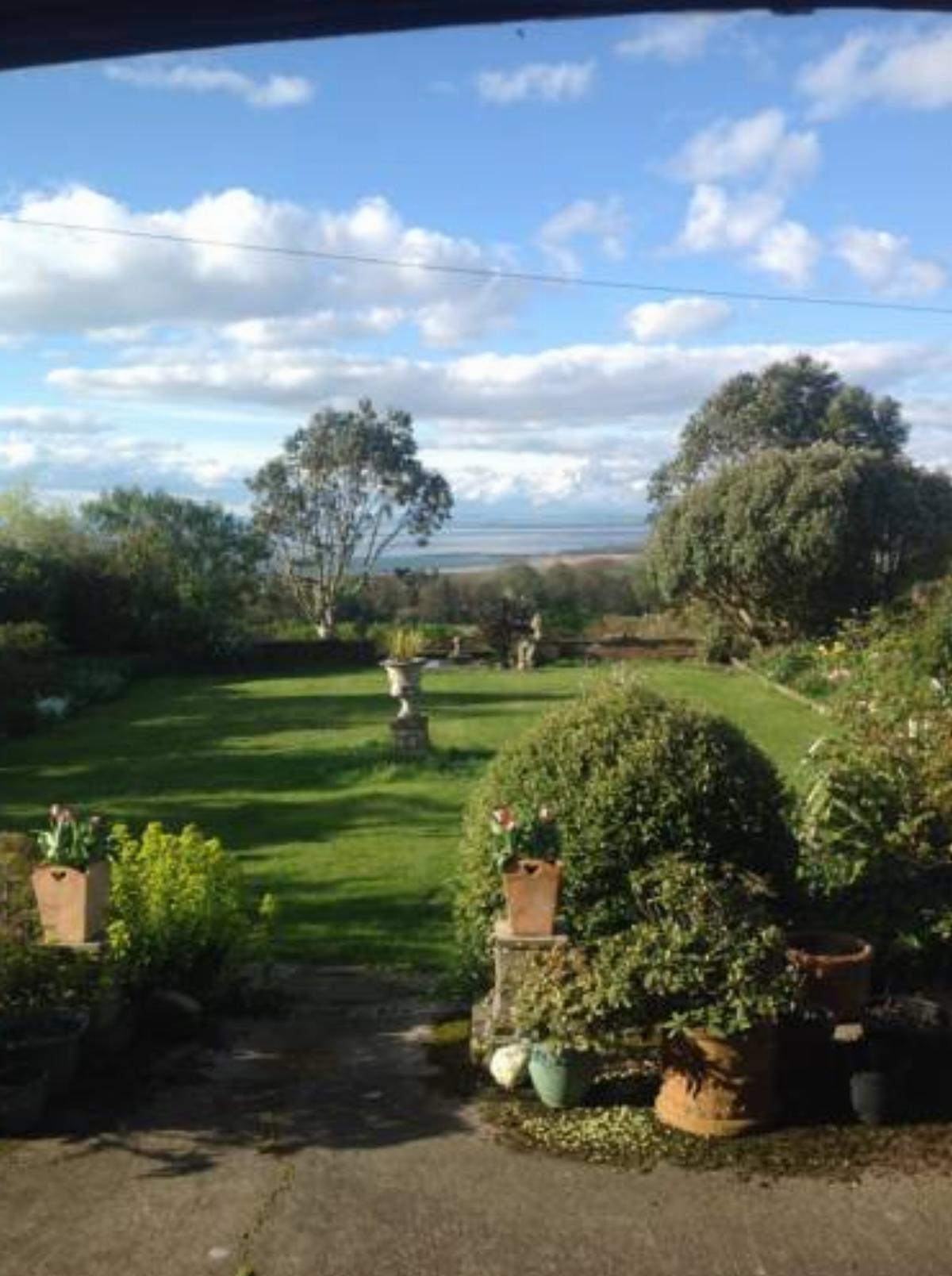 Bed & Breakfast in Whinhill Hotel Leven-Fife United Kingdom