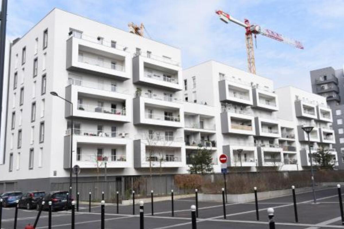 Bel appartement de 3 chambres à 35 minutes de Paris Hotel Évry France