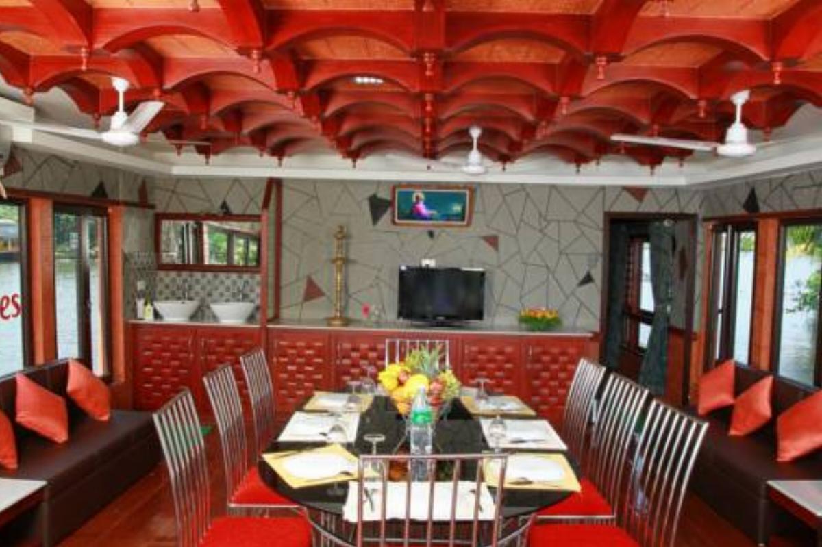 Ben's Houseboats Hotel Alleppey India
