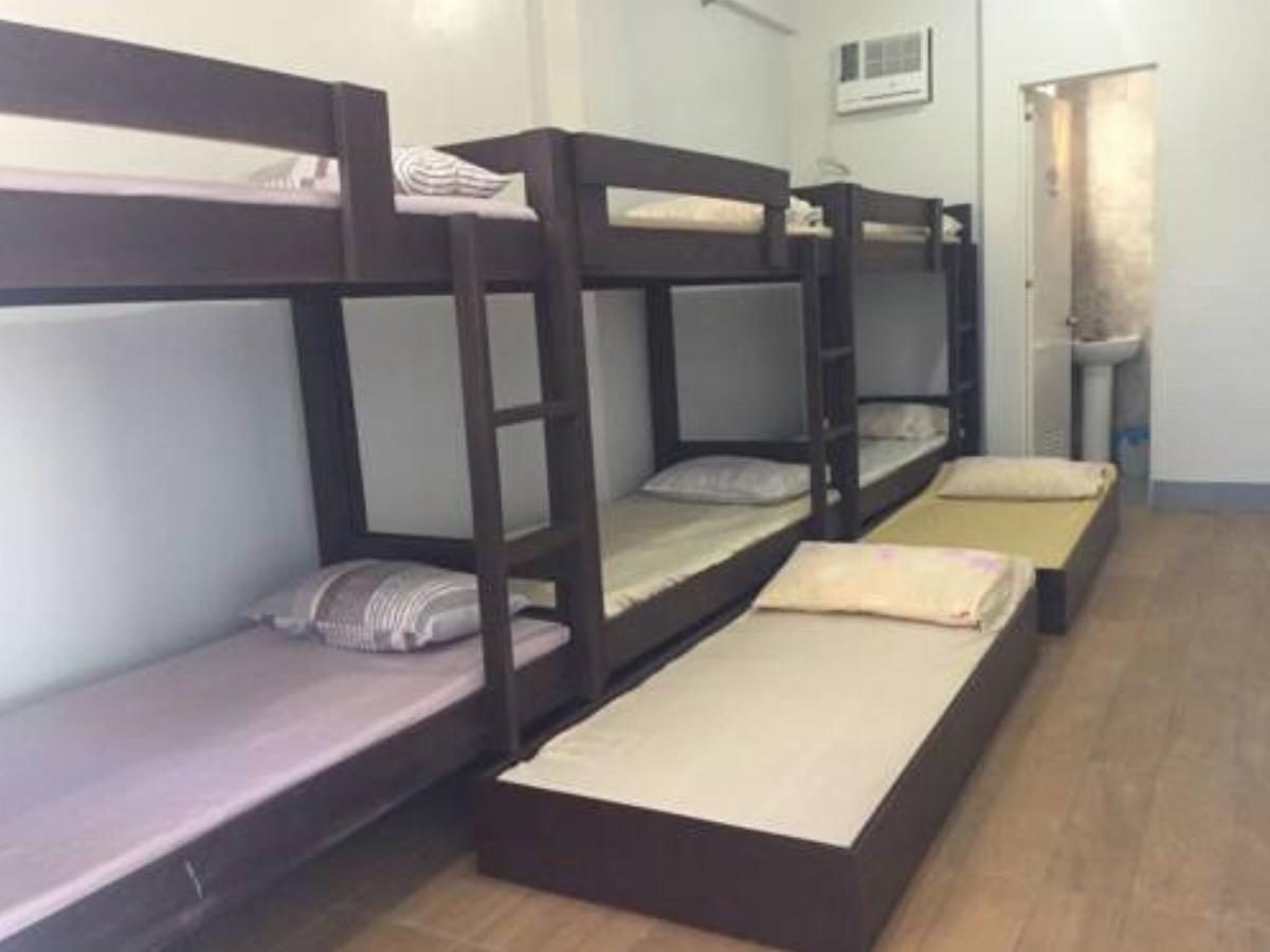 Bermudez Transient Rooms in Vigan Hotel Anomang Mayor Philippines
