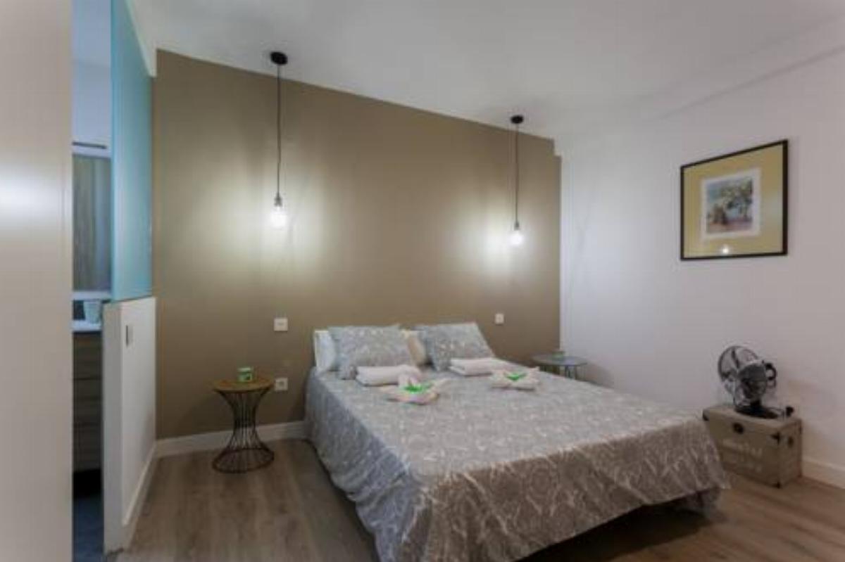 Best Offer Apartment in CHUECA Hotel Madrid Spain