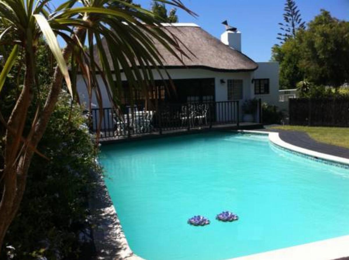 Birkenhead Manor Hotel Bloubergstrand South Africa