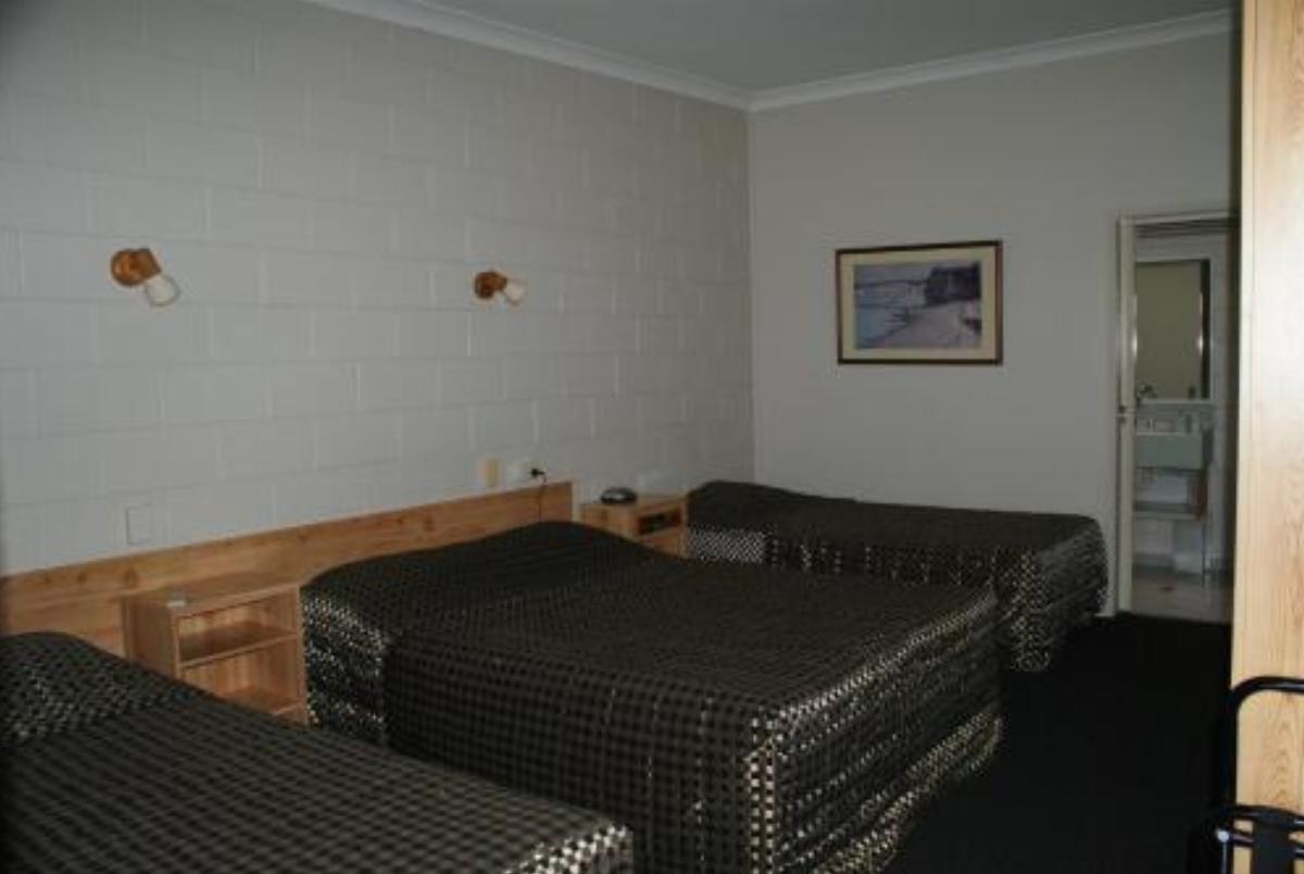 Black Diamond Motel Hotel Blackwater Australia