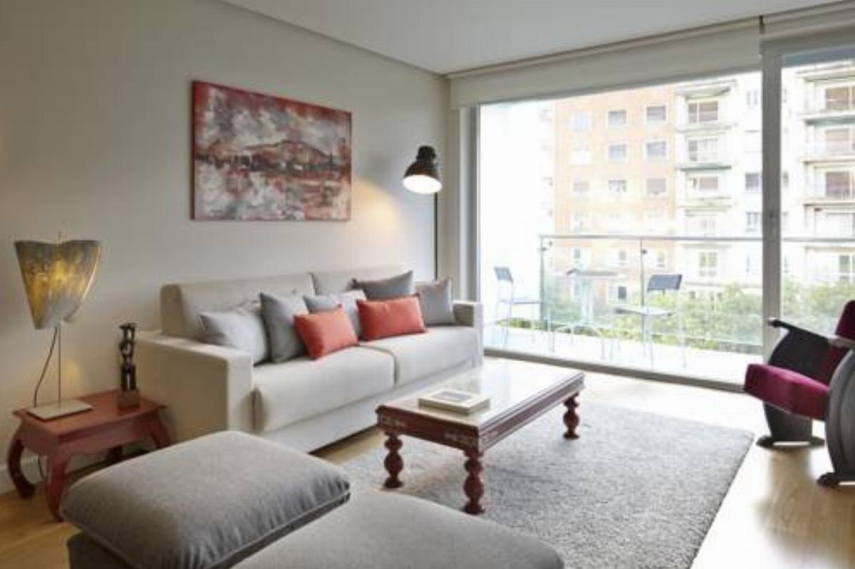Black & White 4 Apartment by FeelFree Rentals Hotel San Sebastián Spain