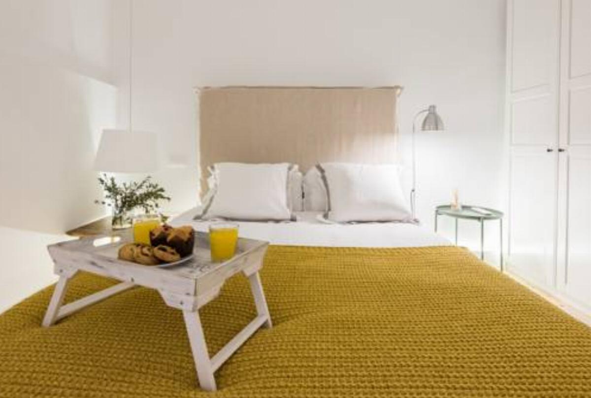 Brand new fashion and romantic flat Hotel Madrid Spain