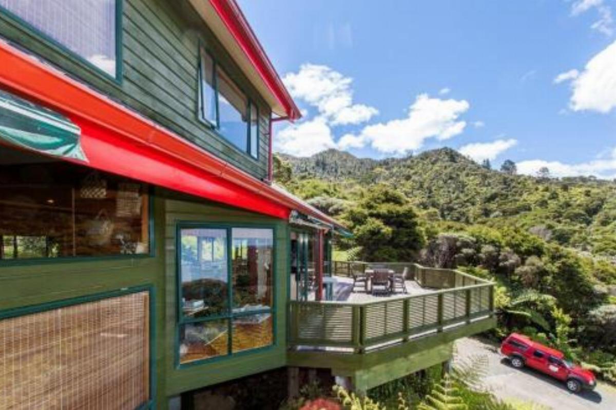 Buffalo Lodge Hotel Coromandel Town New Zealand