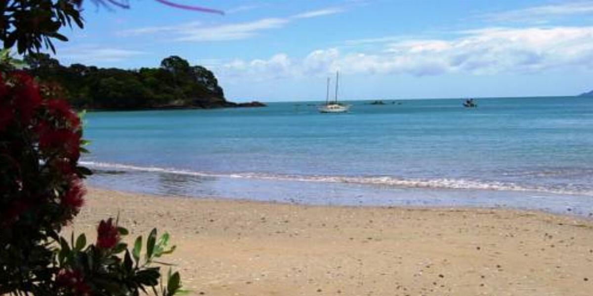 By the Bay Beachfront Apartments Hotel Mangonui New Zealand