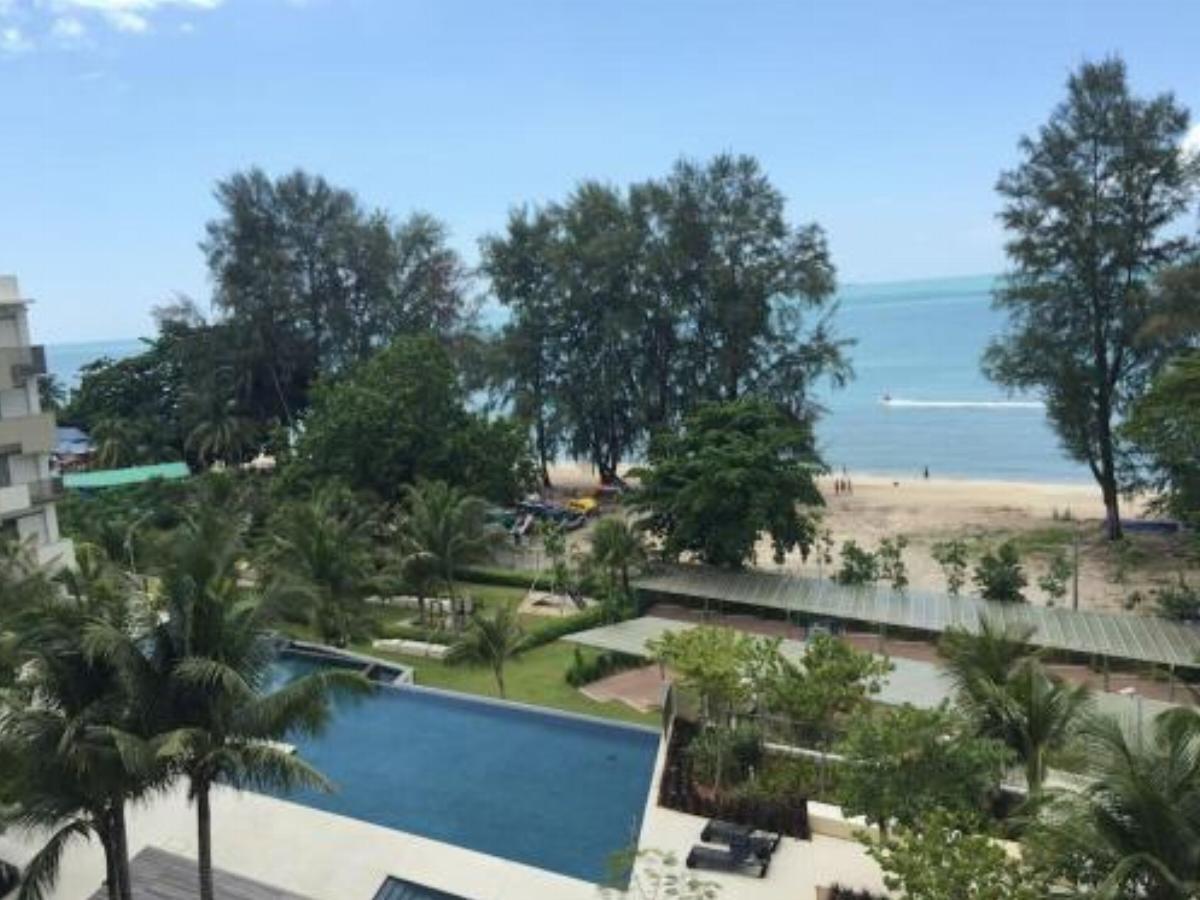 By The Sea @ Luxury Suites, Batu Ferringhi(Ke Du Ding Yi Hao Hua Tao Fang Hai Bin Gong Yu ) Hotel Bagan Kuala Sungai Pinang Malaysia