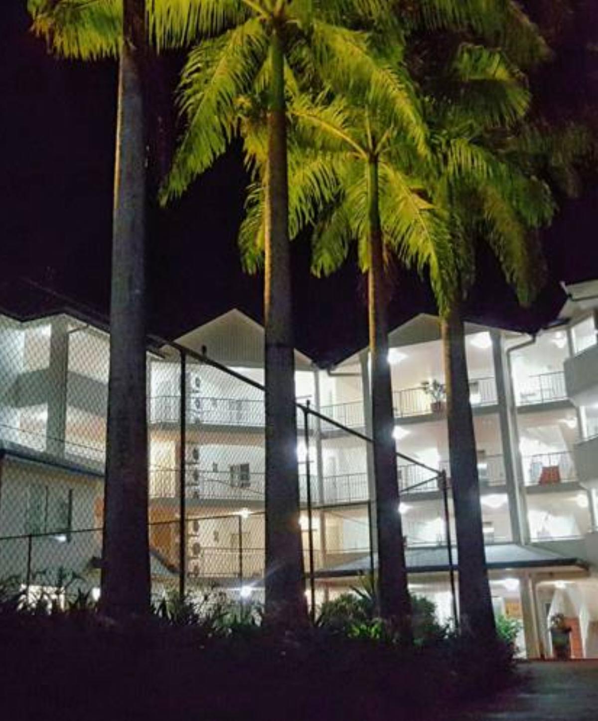 Cairns Golden Sands Beachfront Apartments Hotel Yorkeys Knob Australia