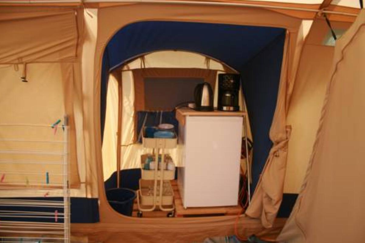 Camping de Regenboog Tent 4 persons Hotel Šluknov Czech Republic