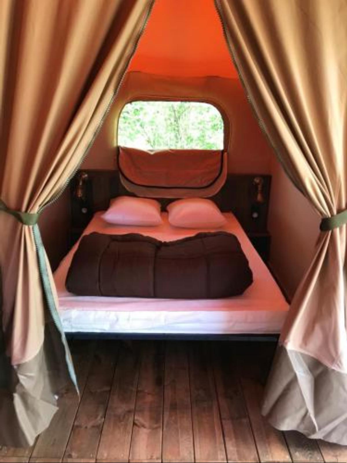 Camping La Ferme de Perdigat Hotel Limeuil France