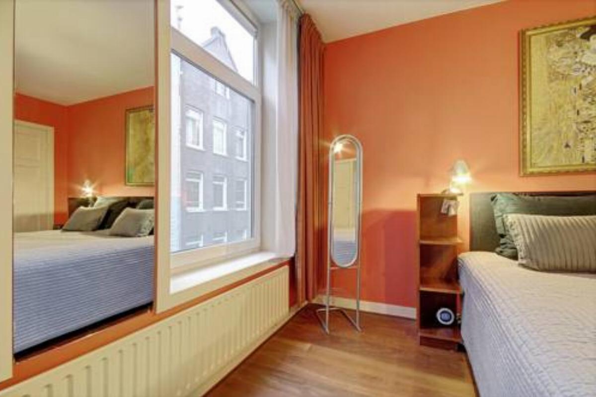 Canal Side Apartment Hotel Amsterdam Netherlands
