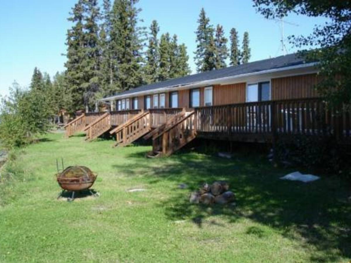 Caribou Lodge Outfitters Cabins & Motel Hotel Cranberry Portage Canada
