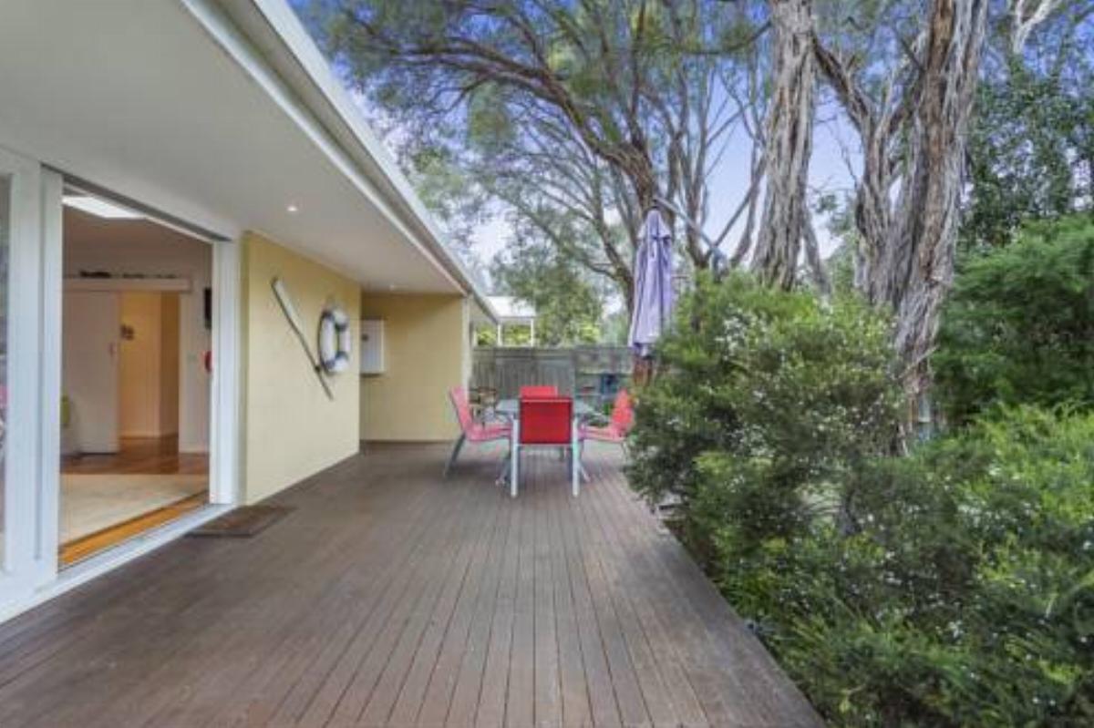Carinya front beach house - With Entertaining Deck Hotel Blairgowrie Australia