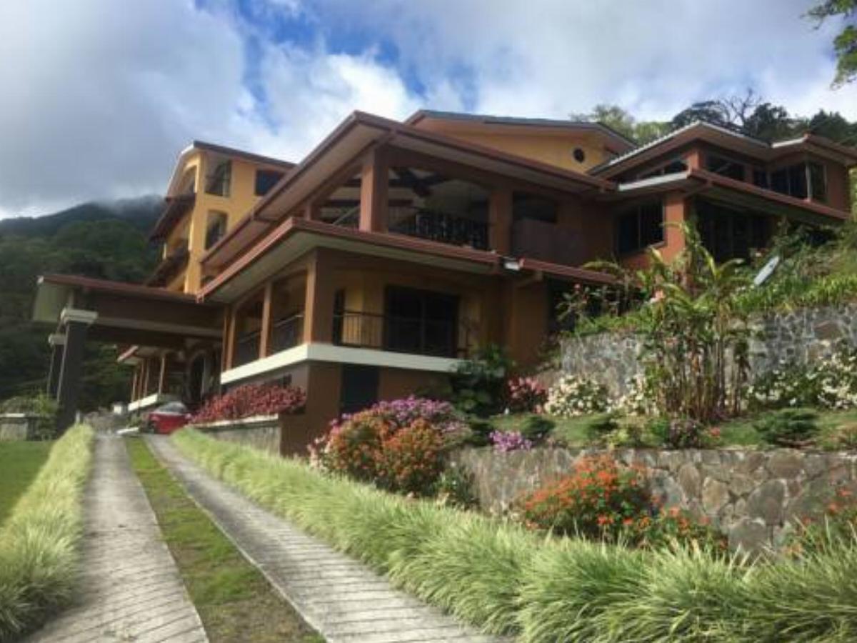 Casa 7 hab. montaña Jaramillo arriba Boquete Hotel Bajo Boquete Panama