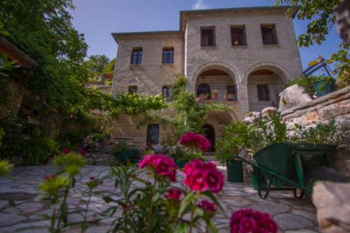 Casa Calda Hotel Sirako Greece