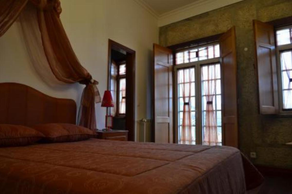 Casa da Farmácia- The Best Hotel Armamar Portugal