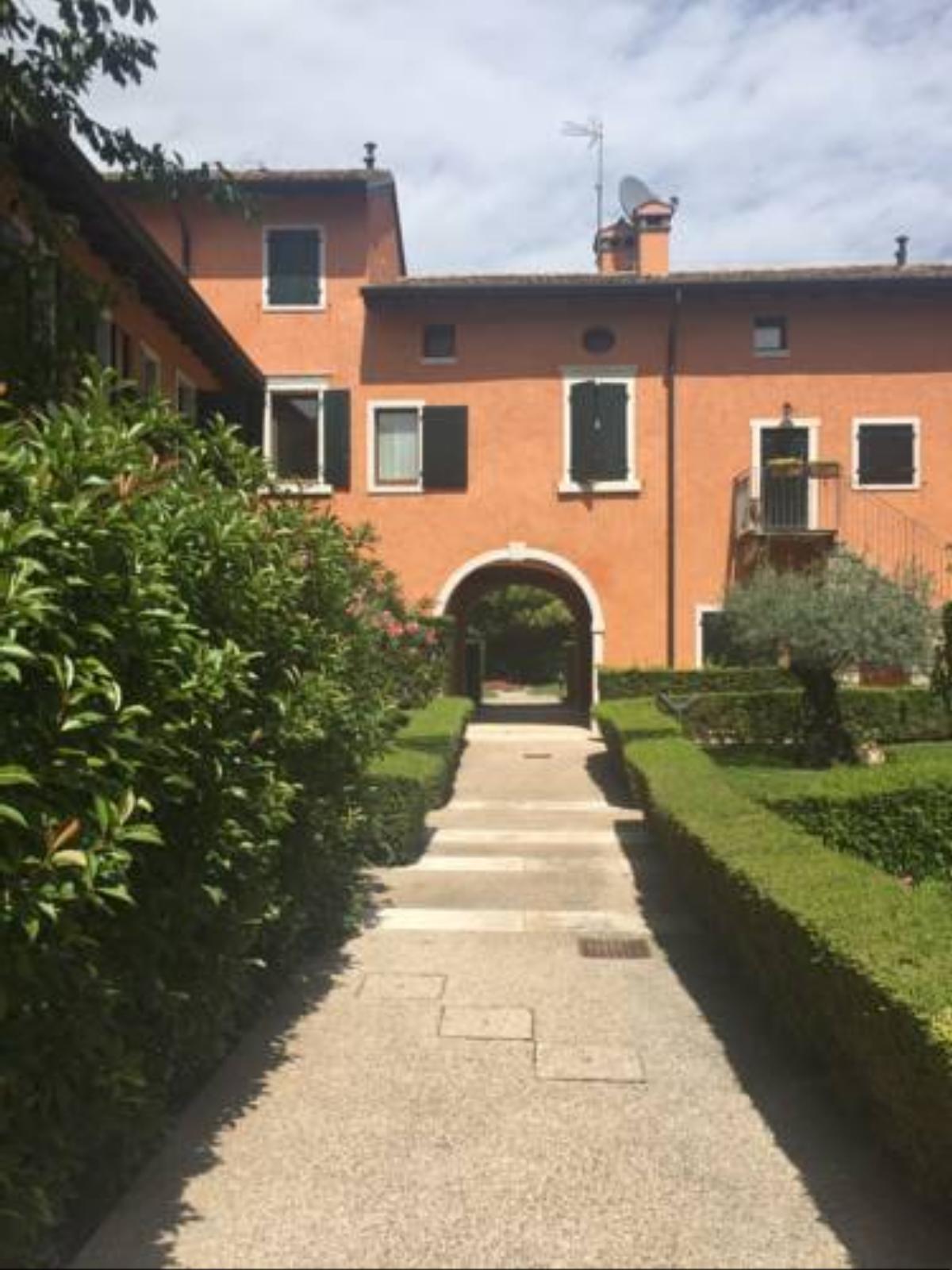 Casa di Clementina Hotel Costermano Italy