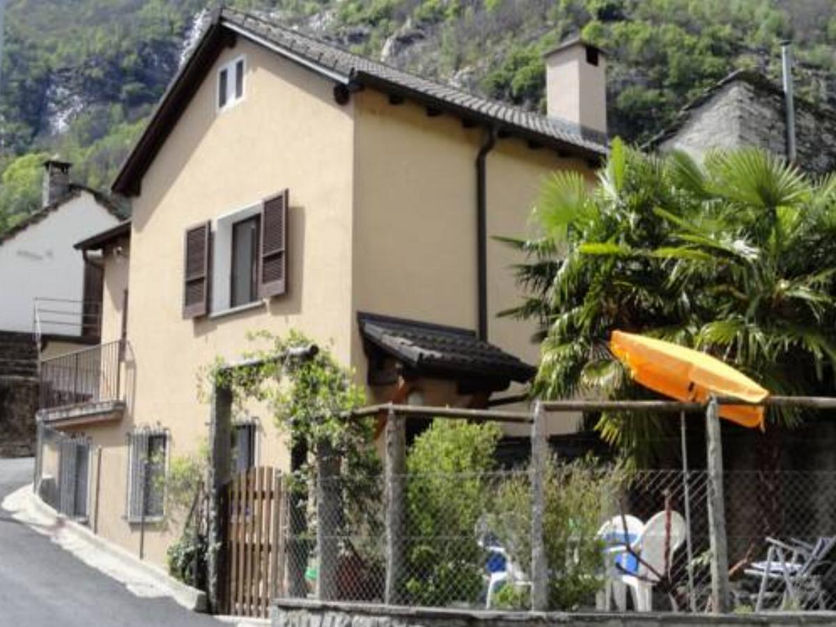 Casa Gioia Hotel Avegno Switzerland