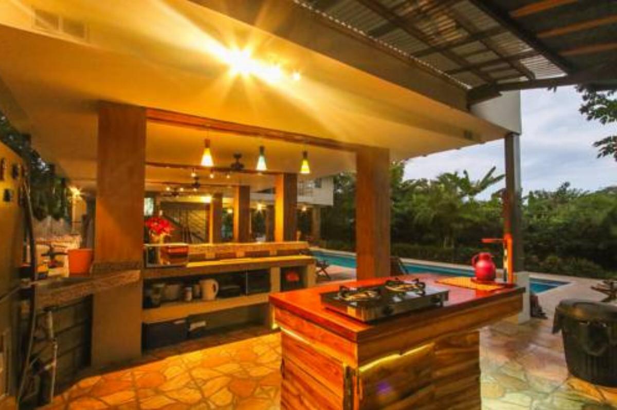 Casa Moderna De Playa Fitos House Hotel Cabuya Costa Rica
