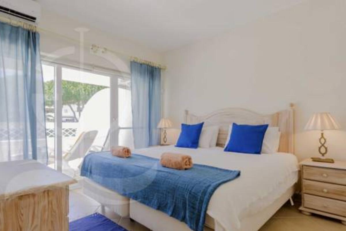 Casa Sol: Spacious Apartment in Vale de Lobo Hotel Almancil Portugal
