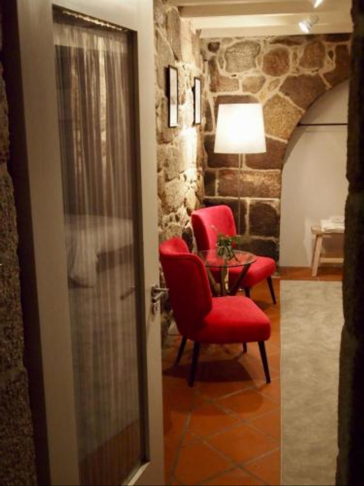 Casas da Lola II - House from cistercian times! Hotel Ermelo Portugal