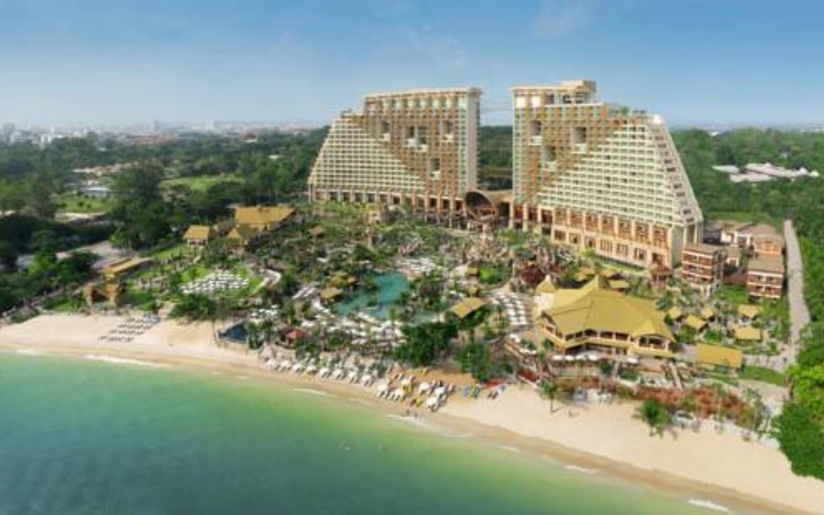 Centara Grand Mirage Beach Resort Pattaya Hotel Pattaya North Thailand