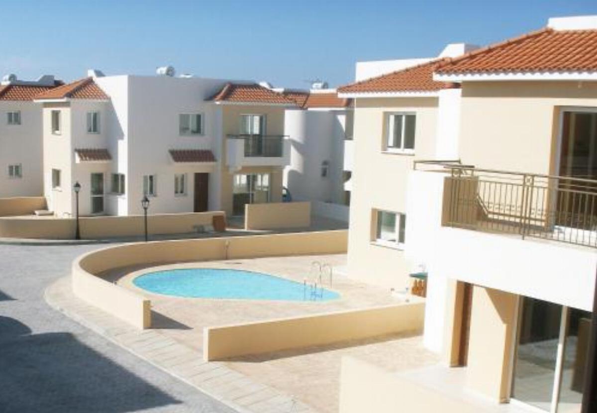 Chara Cynthiana Villa 4 Hotel Paralimni Cyprus