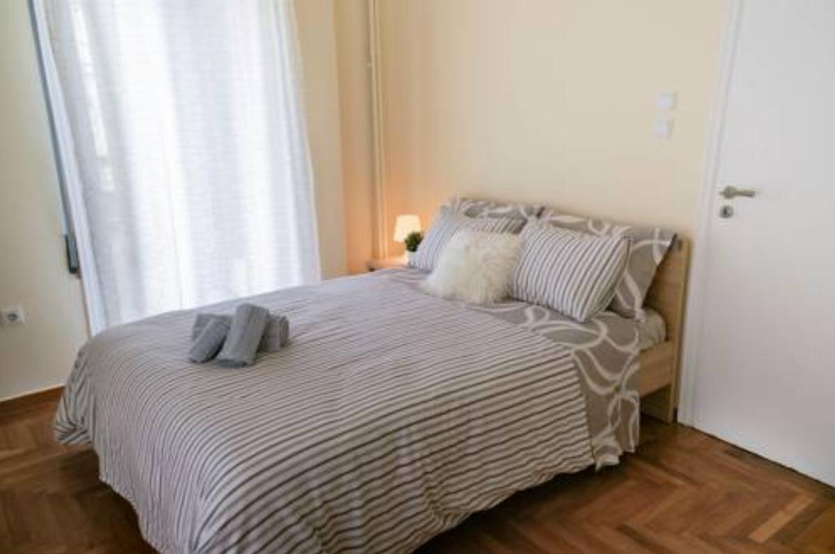 Charming Flat, 10' from Metro & 20' from Syntagma Hotel Athens Greece