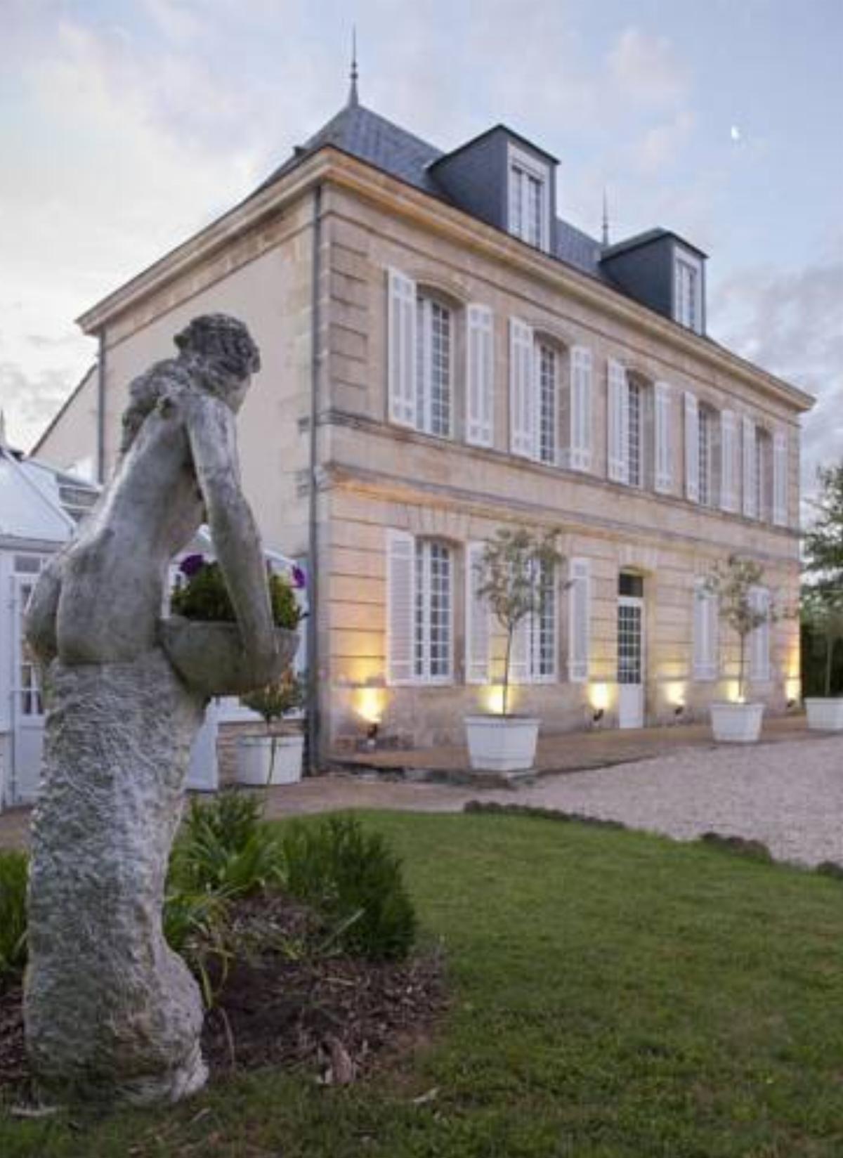 Château Beau Jardin Hotel Gaillan-en-Médoc France